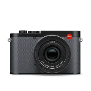 LEICA